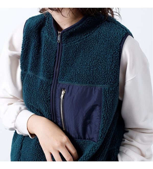 BELLUNA（ベルーナ）の「＜ｓｏｒａｆｕｋｕ＞配色使いボアベスト（ベスト）」｜詳細画像