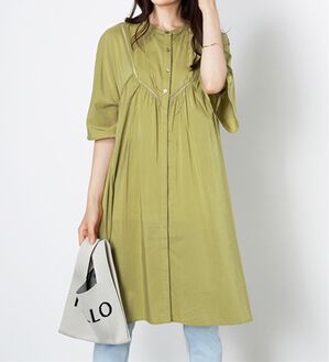 BELLUNA（ベルーナ）の「レース使いフレアーシルエットワンピース（チュニックワンピース）」｜イエロー