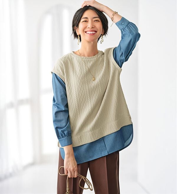 BELLUNA（ベルーナ）の「重ね着風ケーブル&times;デニム切替チュニック（チュニック）」｜ライトベージュ系