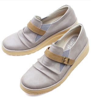 ルフラン（ルフラン）の「＜マスチェッタ＞防水ベルトデザインスリッポン（スリッポン）」｜パープル