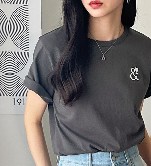 GeeRA（ジーラ）の「アンドハート刺しゅうＴシャツ（Tシャツ）」｜詳細画像