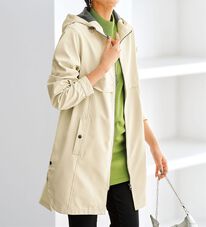 BELLUNA（ベルーナ）の「はっ水加工ボンディング素材ロング丈パーカー（ハーフコート）」