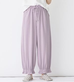 Viola e Viola（ヴィオラ エ ヴィオラ）の「やわらかパイル裾フリルゆるパンツ（その他パンツ）」｜ライラック