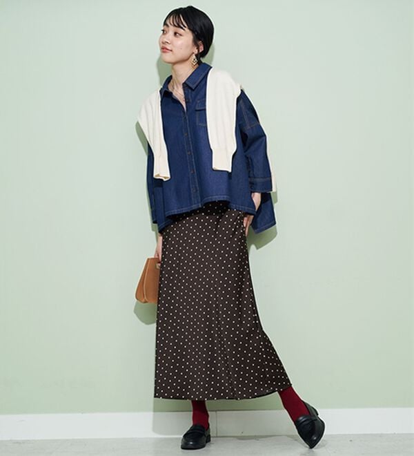 BELLUNA（ベルーナ）の「大人のゆるっと変形デニムシャツ（シャツ）」｜詳細画像
