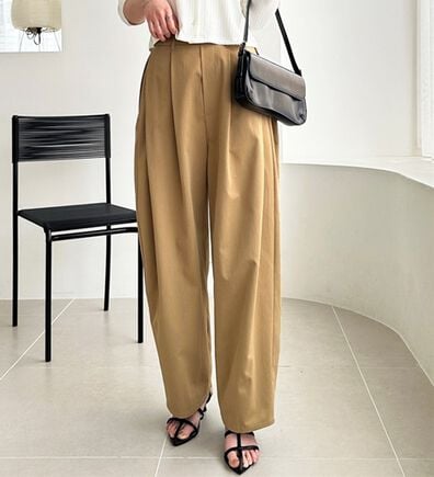 GeeRA（ジーラ）の「【体型カバー】楽ちん美脚カーブパンツ（フルレングスパンツ）」