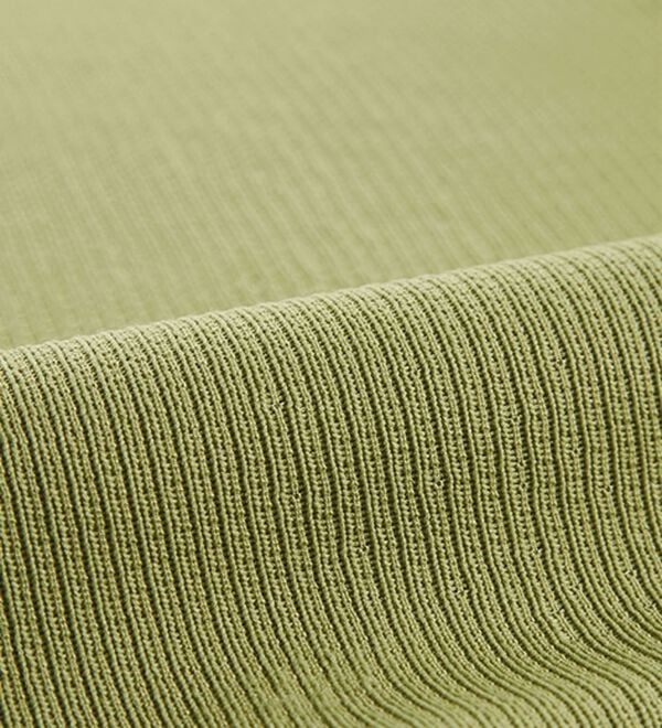 BELLUNA（ベルーナ）の「＜ＦＩＬＡ＞リブニットソーポロチュニック（チュニック）」｜詳細画像