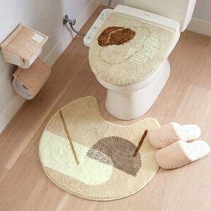 iellio（イエリオ）の「大人かわいいトイレマットシリーズ＜フタカバー・ペーパーホルダーカバー・スリッパ・おしゃれ・洗える・ポグン（ｐｏｇｅｕｎ）＞（トイレマット）」｜ベージュ