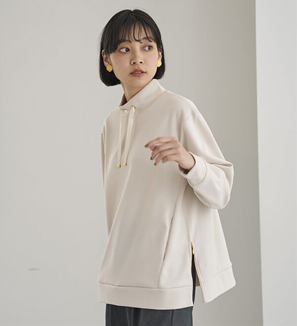 BELLUNA（ベルーナ）の「サイドジップスタンド衿プルオーバー（カットソー）」｜詳細画像