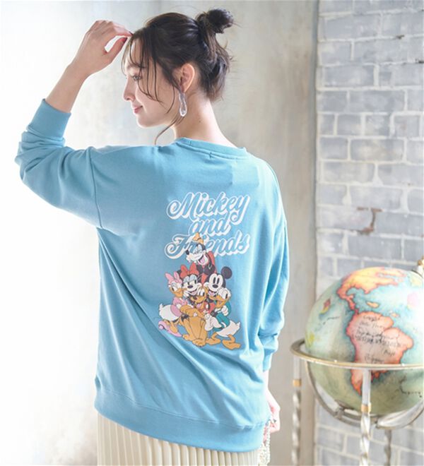 BELLUNA（ベルーナ）の「＜Ｄｉｓｎｅｙ＞【ミッキー＆フレンズ】バックプリントトレーナー（トレーナー・スウェット）」｜詳細画像