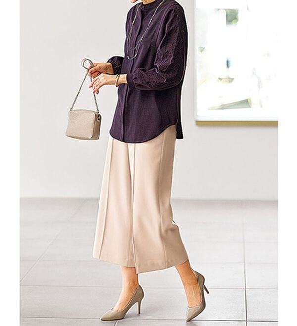 BELLUNA（ベルーナ）の「麻調素材袖刺しゅうデザインブラウス（ブラウス）」｜詳細画像