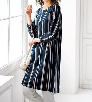 BELLUNA（ベルーナ）の「ダブルジャカード素材チュニックワンピース（チュニックワンピース）」｜ネイビーストライプ