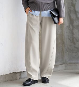 BELLUNA（ベルーナ）の「シュッと体型カバー　ジャストフィットバレルパンツ（フルレングスパンツ）」｜ライトグレー