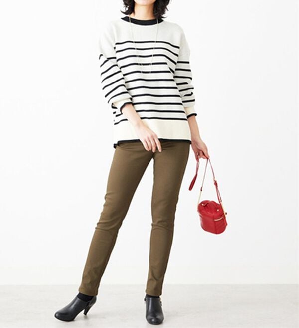 BELLUNA（ベルーナ）の「静電防止！蓄熱綿サテンストレッチカラーパンツスリム（フルレングスパンツ）」｜詳細画像