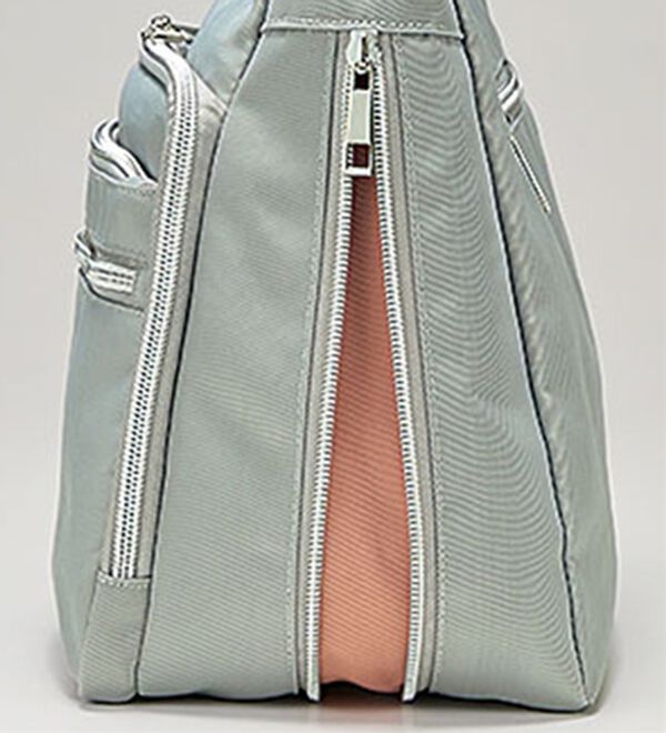 BELLUNA（ベルーナ）の「拡張機能付多収納ショルダー（ショルダーバッグ）」｜詳細画像