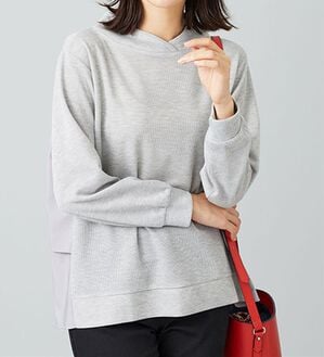 BELLUNA（ベルーナ）の「ラメ調バックフレアー切替プルオーバー（カットソー）」｜杢グレー系