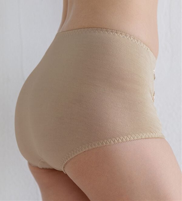 LAVIENNE（ラヴィエンヌ）の「綿９５％のすっぽり華やかショーツ　単品（ショーツ）」｜詳細画像