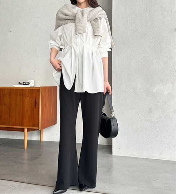 GeeRA（ジーラ）の「美脚見えカーブフレアパンツ（フルレングスパンツ）」｜詳細画像