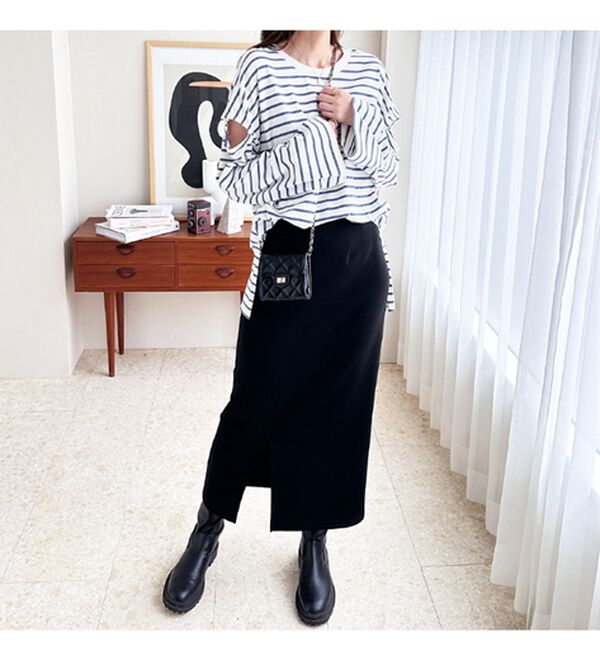 GeeRA（ジーラ）の「袖スリットボーダーカットソー（カットソー）」｜詳細画像