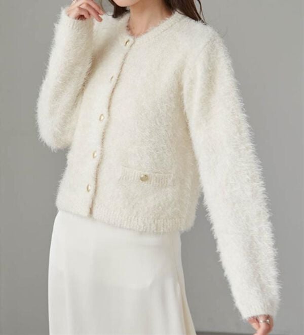 RANAN（ラナン）の「ゴールド調ボタンラメシャギーカーディガン（ニットカーディガン）」｜詳細画像