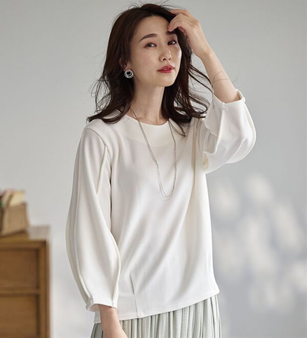 BELLUNA（ベルーナ）の「袖ボリュームタックプルオーバー（カットソー）」｜詳細画像