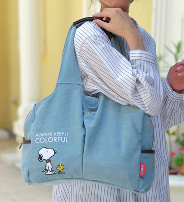 BELLUNA（ベルーナ）の「＜スヌーピー＞多収納トート（トートバッグ）」｜詳細画像