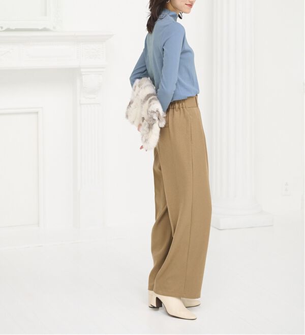 BELLUNA（ベルーナ）の「【選べる衿】肌に優しい綿１００％暖か発熱素材プルオーバー＜ベルホット　コットン＞（カットソー）」｜詳細画像