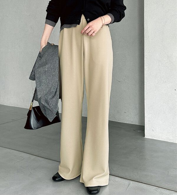 GeeRA（ジーラ）の「美脚見えカーブフレアパンツ（フルレングスパンツ）」｜詳細画像