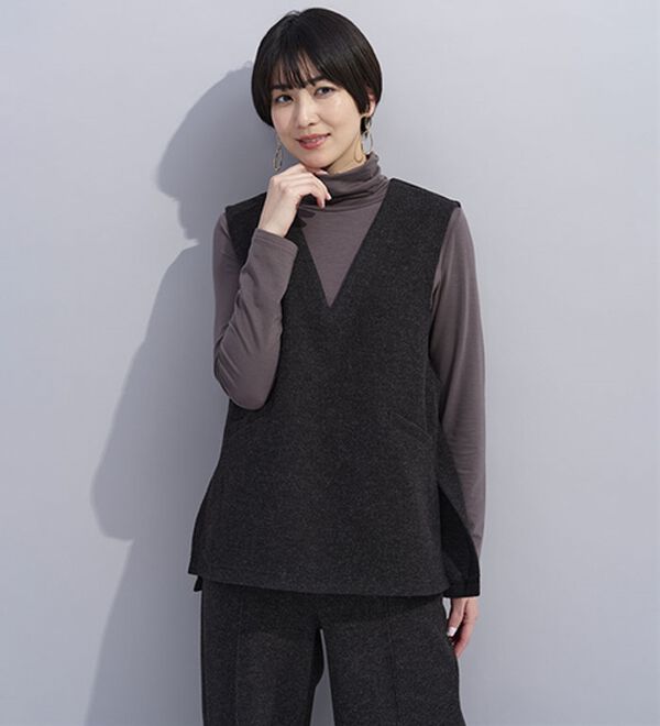 BELLUNA（ベルーナ）の「なめらかテンセル（ＴＭ）繊維ストレッチプルオーバー（カットソー）」｜詳細画像