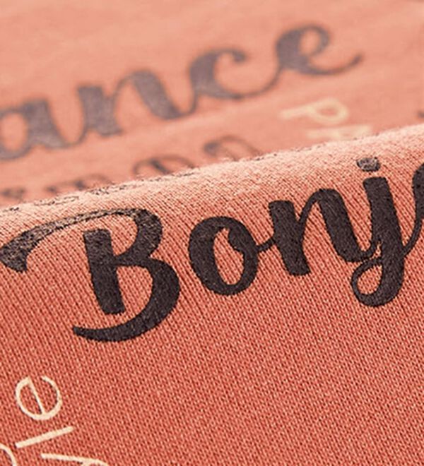 BELLUNA（ベルーナ）の「＜ＥＬＬＥ　Ａｃｔｉｖｅ＞ふんわり素材ロゴチュニック（チュニック）」｜詳細画像