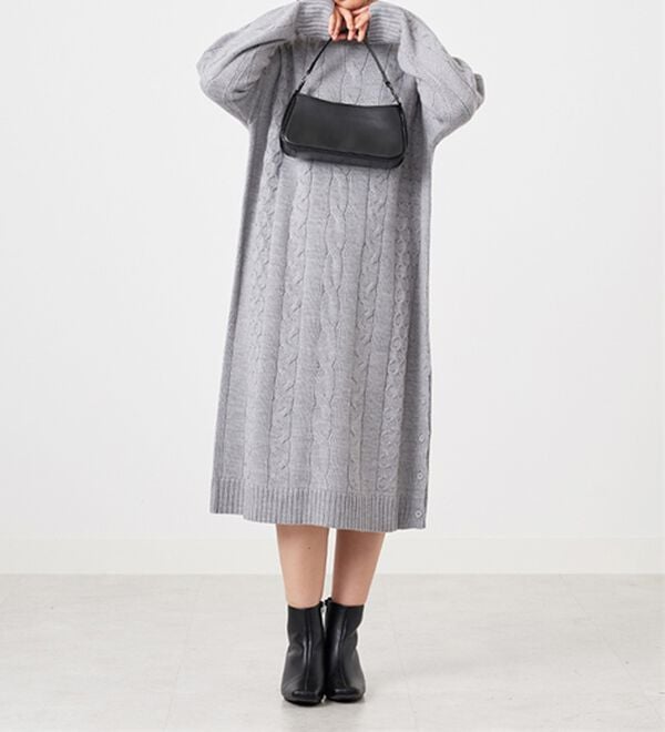 BELLUNA（ベルーナ）の「ケーブル柄ロング丈ニットワンピース（ニットワンピース）」｜詳細画像
