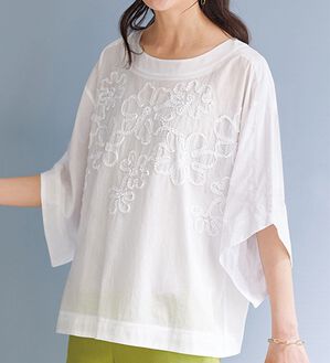 BELLUNA（ベルーナ）の「ひんやり！コード刺しゅう袖デザインブラウス（ブラウス）」｜詳細画像