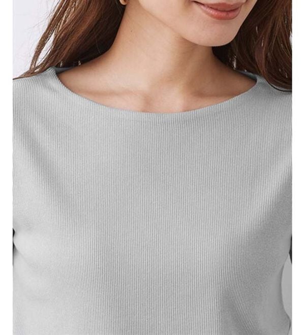 Pierrot（ピエロ）の「【選べる３ネック】華奢見えテレコリブカットソー（カットソー）」｜詳細画像