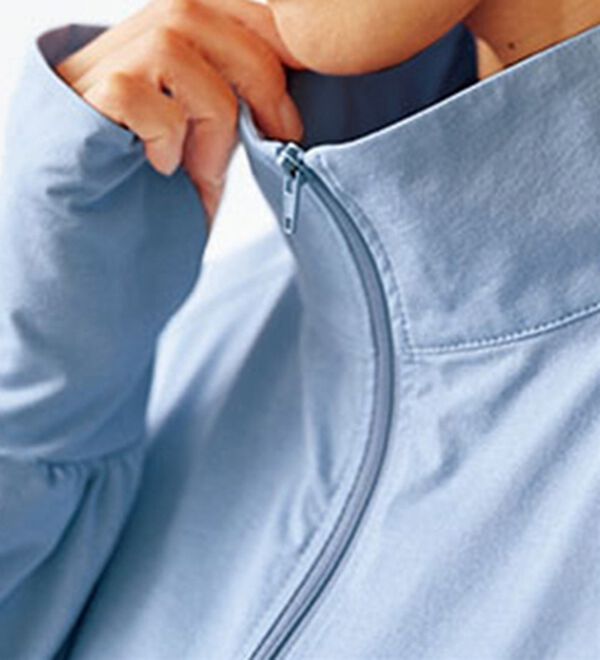 BELLUNA（ベルーナ）の「ギャザー切替ラッシュガードＵＶ対策ジャケット（パーカー）」｜詳細画像