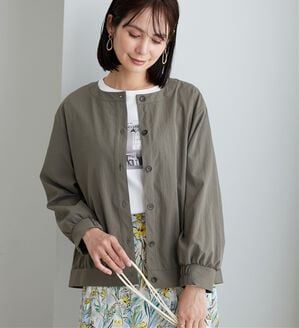 BELLUNA（ベルーナ）の「ビンテージ調ボタンデザインブルゾン（その他ジャケット）」｜カーキ