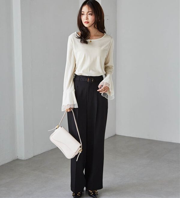 RANAN（ラナン）の「フレアーチュール袖ベロアプルオーバー（カットソー）」｜詳細画像