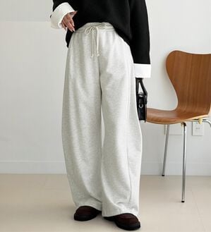 GeeRA（ジーラ）の「２ＷＡＹカーブスウェットパンツ（フルレングスパンツ）」｜オートミール