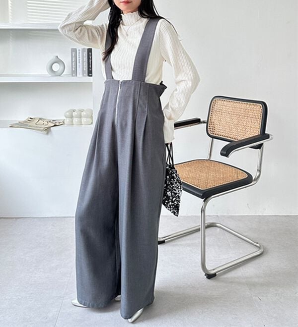 GeeRA（ジーラ）の「フロントジップハイウエストサロペット（オールインワン）」｜詳細画像