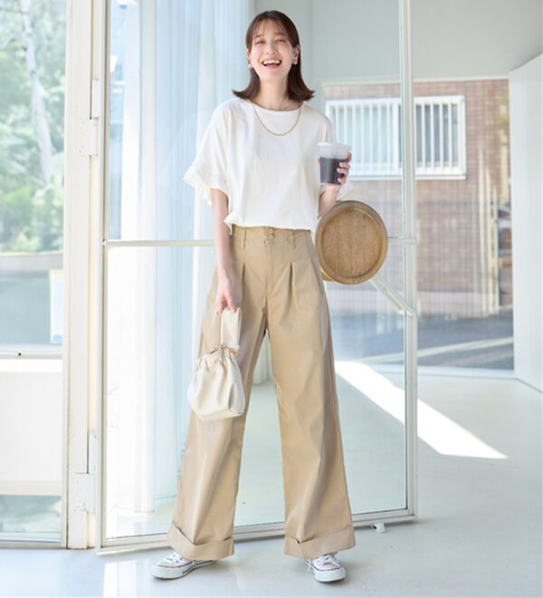 Viola e Viola（ヴィオラ エ ヴィオラ）の「サラリ綿混フリル袖Tシャツ（カットソー）」｜詳細画像