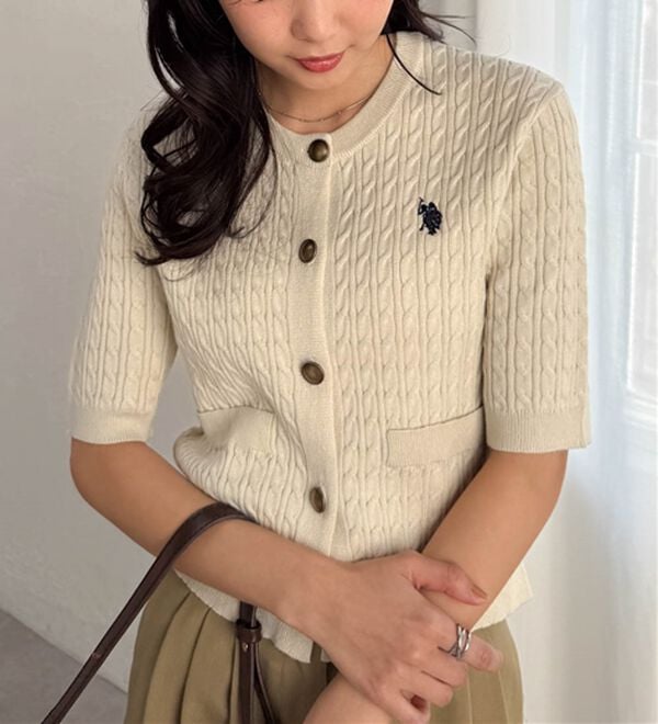 RANAN（ラナン）の「＜Ｕ．Ｓ．ＰＯＬＯ　ＡＳＳＮ．＞ゴールドボタン半袖刺繍ケーブルニットカーディガン（ニットカーディガン）」｜詳細画像