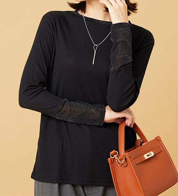 BELLUNA（ベルーナ）の「衿＆袖ラメチュール切替プルオーバー（カットソー）」｜黒
