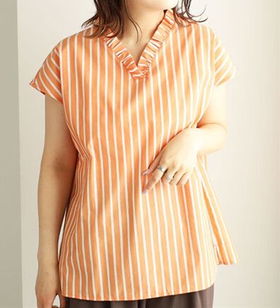 BELLUNA（ベルーナ）の「衿フリルデザインストライプブラウス（ブラウス）」