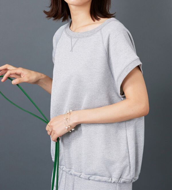 BELLUNA（ベルーナ）の「ラメ入り裏毛素材プルオーバー（カットソー）」｜詳細画像