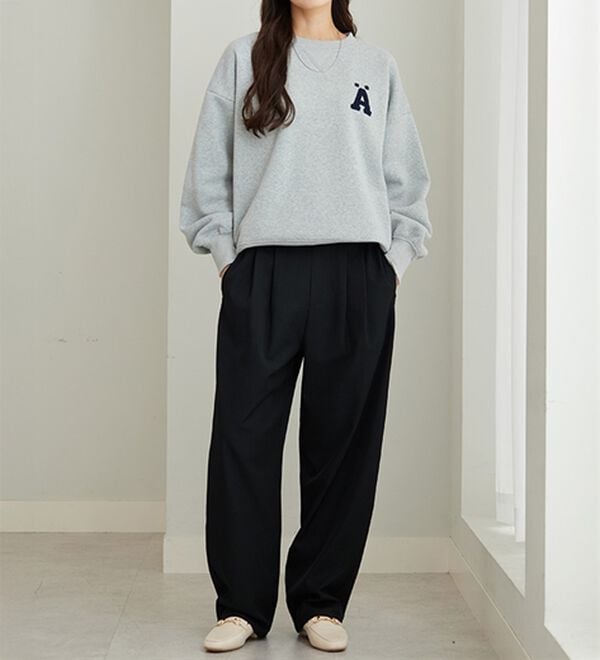 GeeRA（ジーラ）の「オンオフ着られる！カーブパンツ（フルレングスパンツ）」｜詳細画像