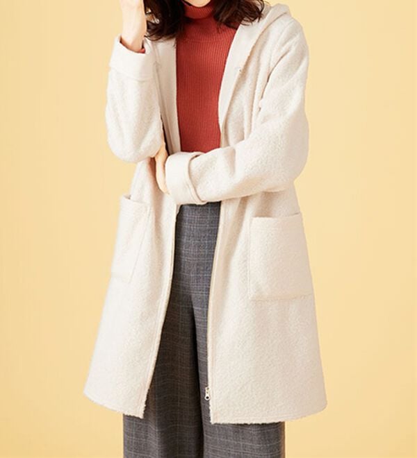 BELLUNA（ベルーナ）の「ボア素材フードデザインコート（ロングコート）」｜詳細画像