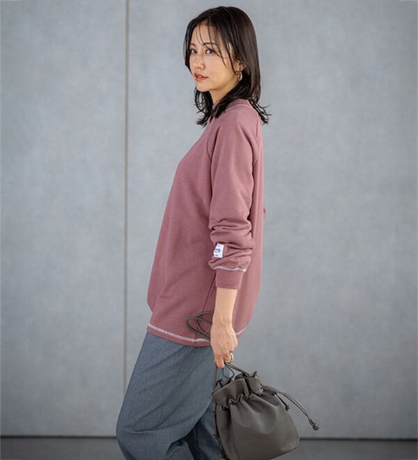 BELLUNA（ベルーナ）の「華奢見せ！しっかり綿混裏毛素材トレーナー（トレーナー・スウェット）」｜詳細画像