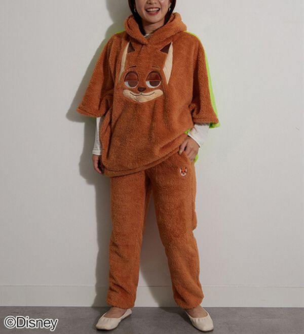 BELLUNA（ベルーナ）の「＜Ｄｉｓｎｅｙ＞【ズートピア（ニック）】両面ボアポンチョ（パジャマ・ルームウェア）」｜詳細画像