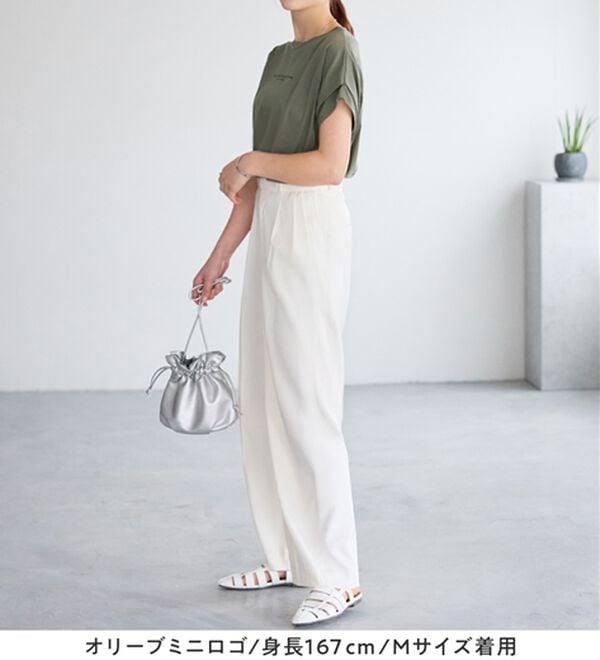 Viola e Viola（ヴィオラ エ ヴィオラ）の「脱普通！すっきり見え大人の上品Ｔシャツ（Tシャツ）」｜詳細画像