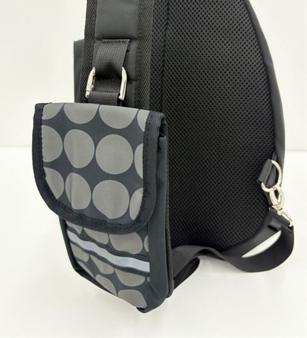 BELLUNA（ベルーナ）の「気がきく小回り優秀ボディバッグ（リュック）」｜詳細画像