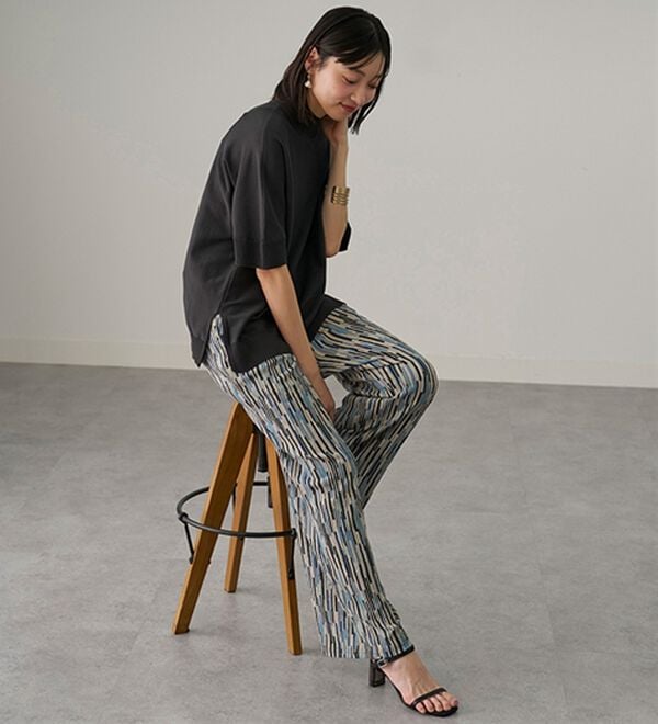 BELLUNA（ベルーナ）の「楊柳サラサラ素材プリントイージーパンツ（フルレングスパンツ）」｜詳細画像