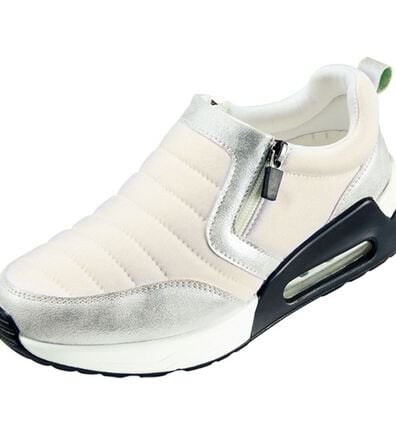 BELLUNA（ベルーナ）の「４Ｅボンディング風エアソールスニーカー（スニーカー）」